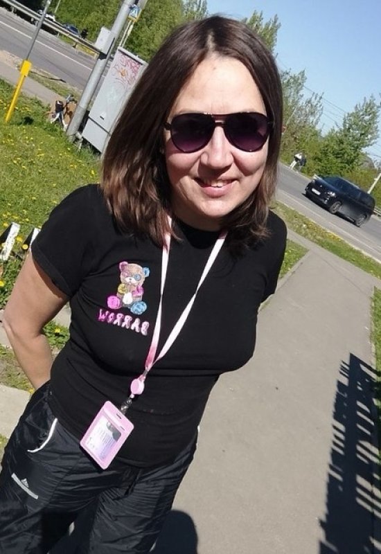 Svetlana • 43 • Russia