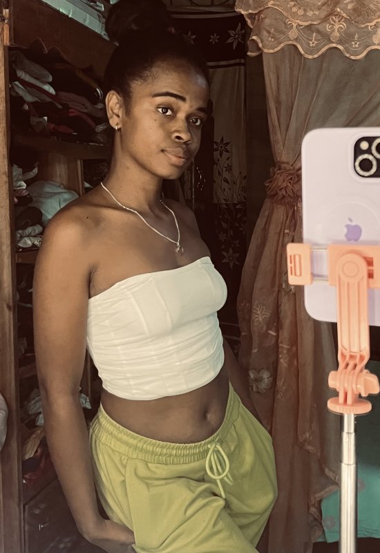 Liline  • 29 • Madagascar