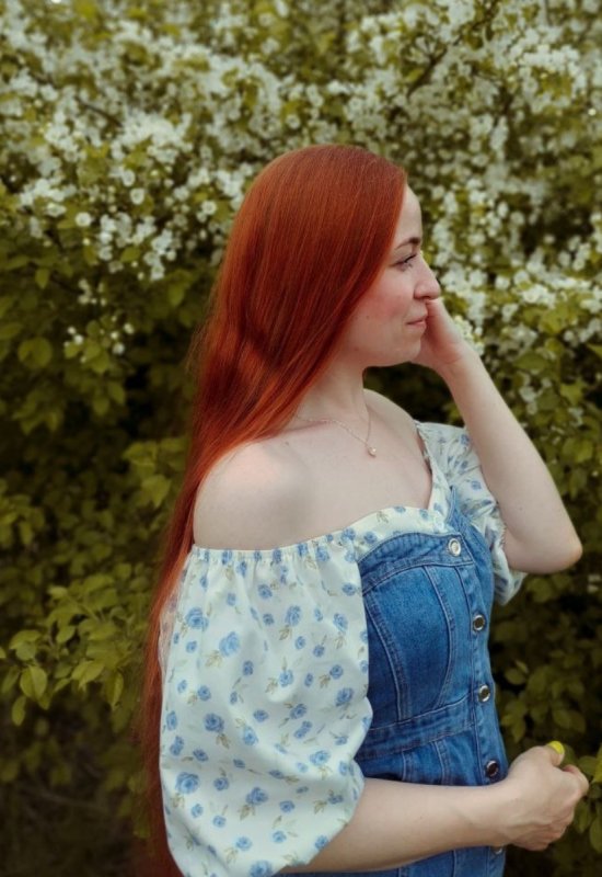 Viktoria  • 32 • Russia