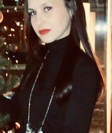Dasha, 41