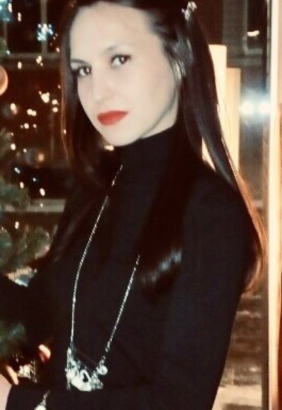 Dasha • 41 • Russia