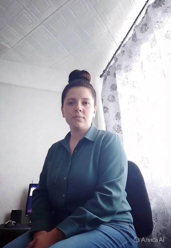Anna • 34 • Russia