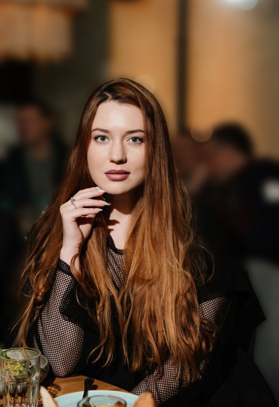 Daria • 35 • Russia
