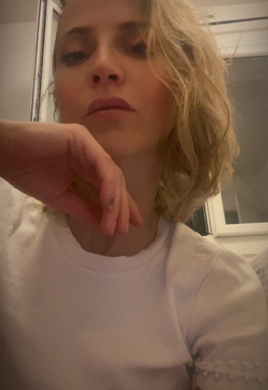 Sophia • 38 • France