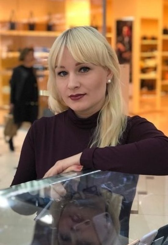 Tanya • 43 • Russia