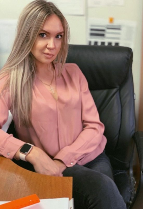 Katerina • 33 • Russia
