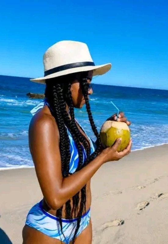 Rosalia • 22 • Madagascar