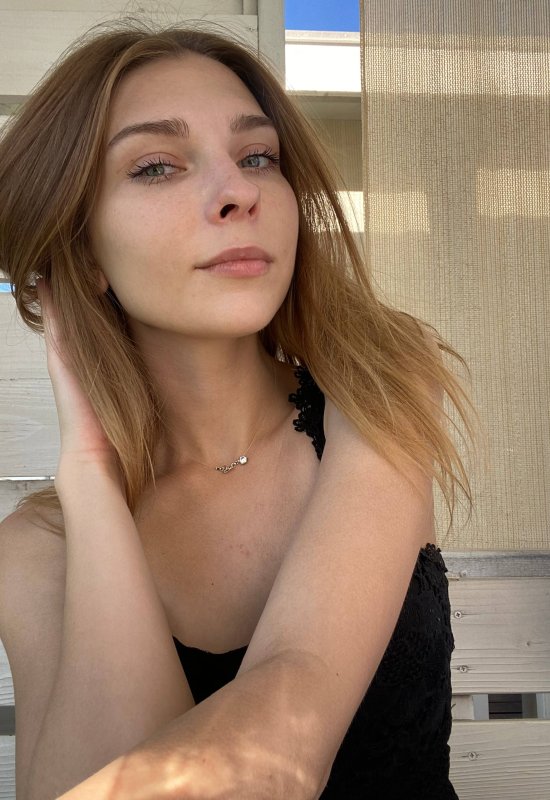 Liza • 24 • Ukraine