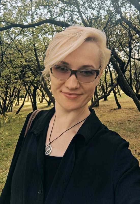 Bogomolova  • 39 • Belarus