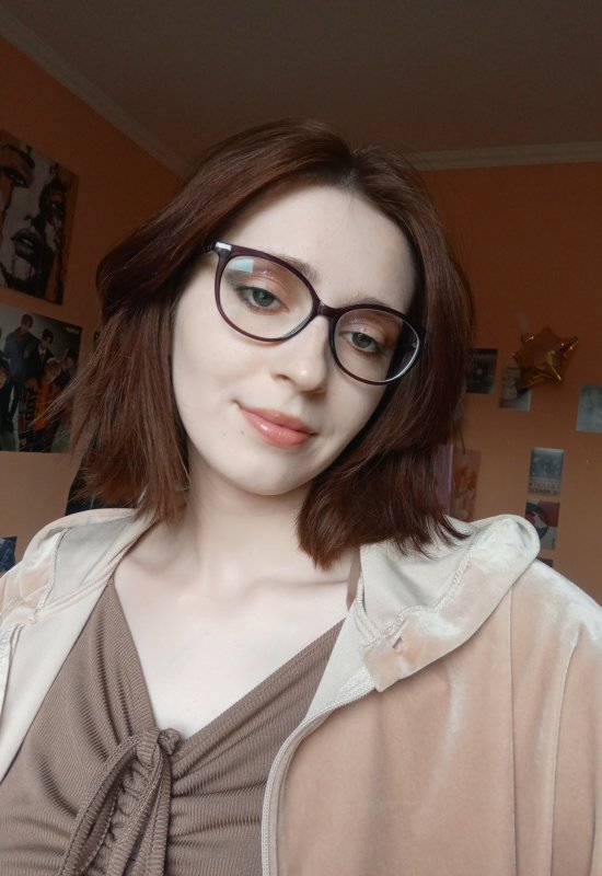 Marina • 23 • Russia