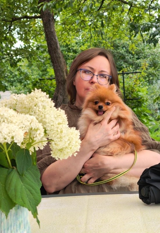 Elena • 53 • Russie
