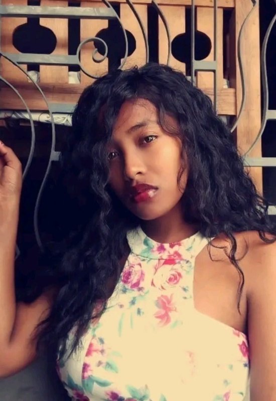 Valerie • 27 • Madagascar