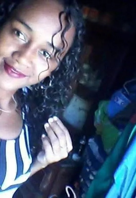 Eva • 28 • Madagascar