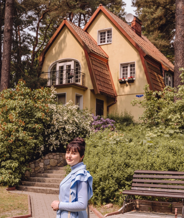 Hélène , 35
