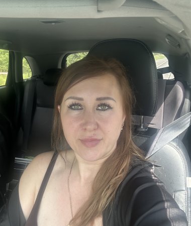 Marina, 37