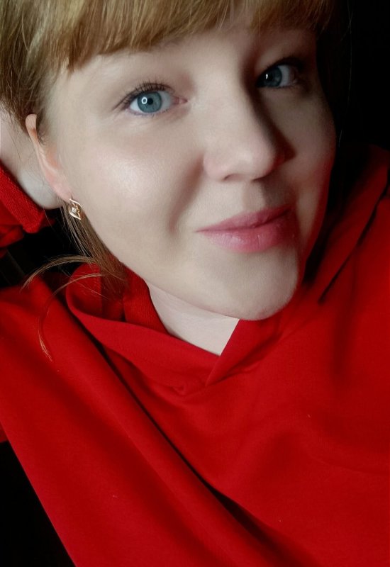 Elizaveta • 28 • Belarus