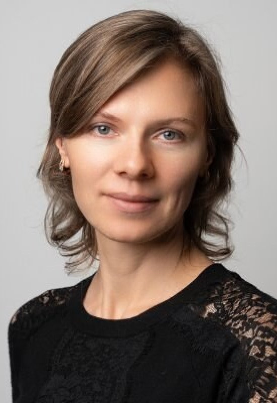 Tatiana • 43 • Russia
