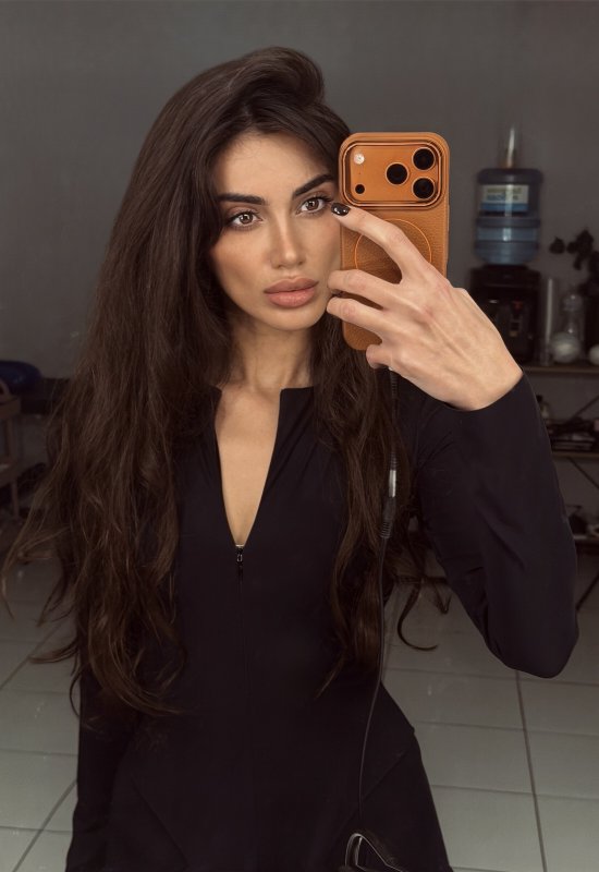 Kristina • 27 • Ukraine