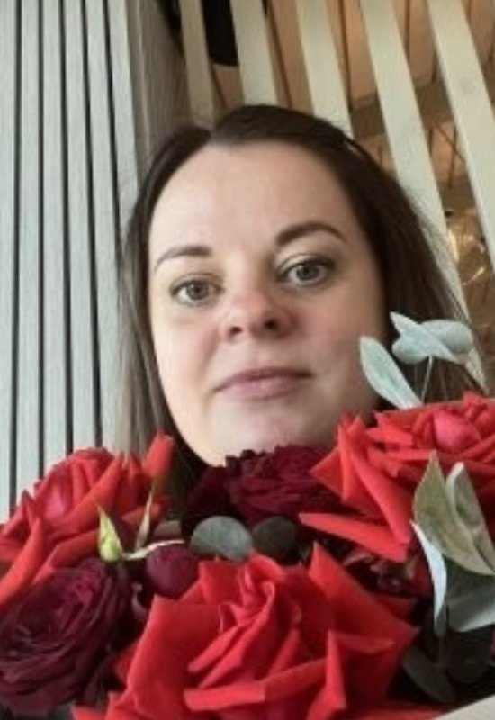 Елена • 38 • Russia