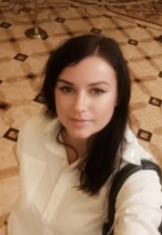 Olga • 42 • Russia