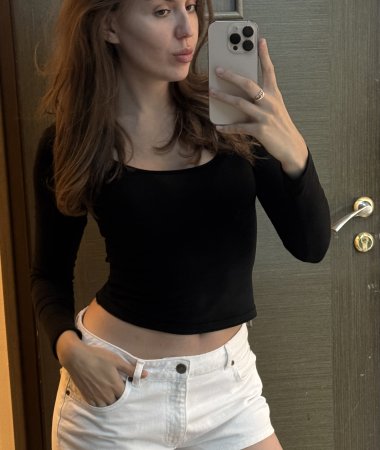 Anastasia, 26