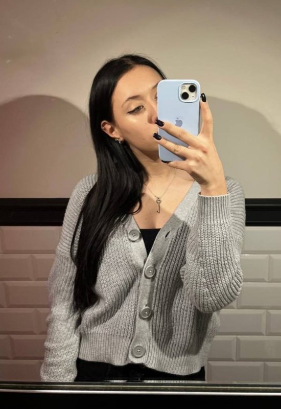 Angelina • 26 • Kazakhstan
