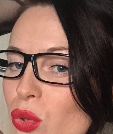 Katia, 43