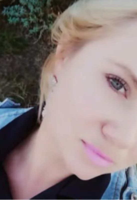 Olga • 38 • Ukraine