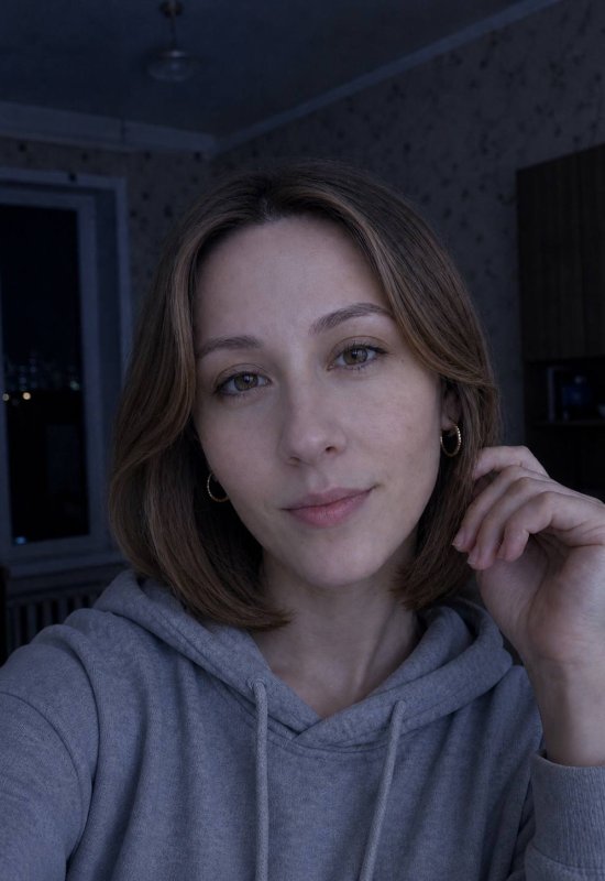 Daria • 31 • Ukraine