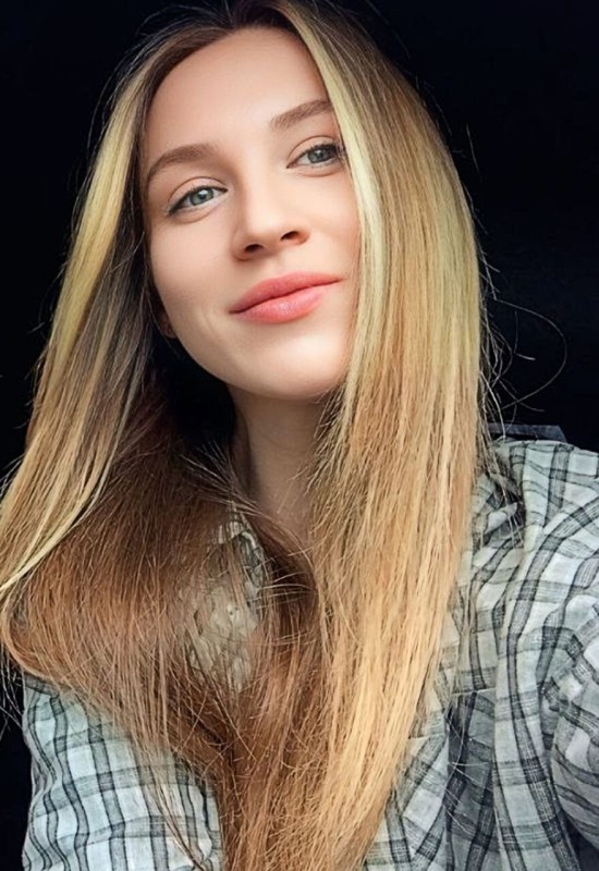 Vita • 32 • Ukraine