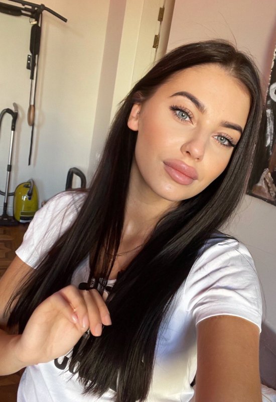 Valeria • 37 • Türkiye
