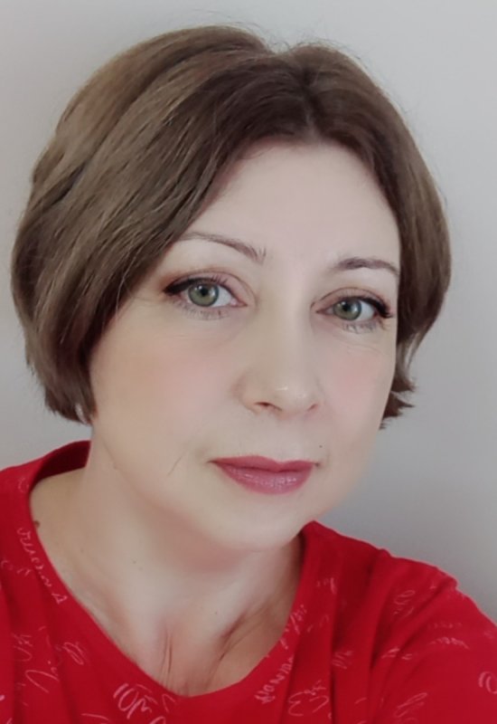 Elena • 51 • Russia