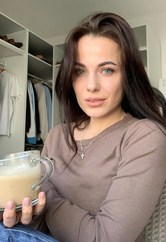 Anastasia • 31 • Ukraine