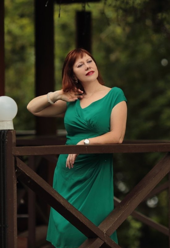 Lyudmila • 54 • Russie