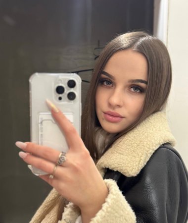 Victoria , 26