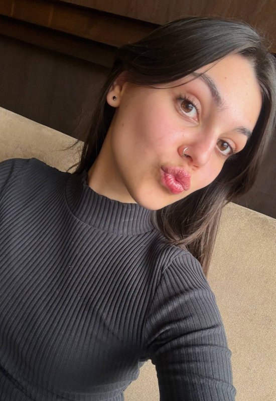 Lera • 19 • Ukraine