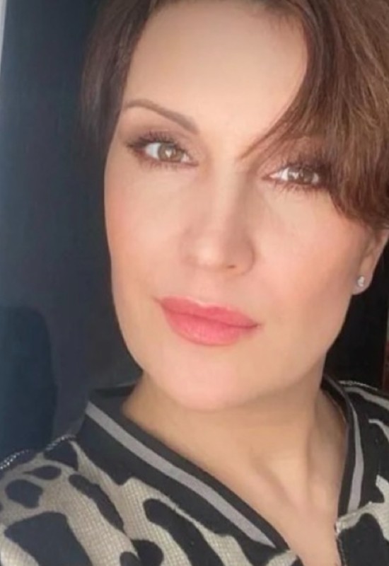 Anastasia  • 45 • Russia