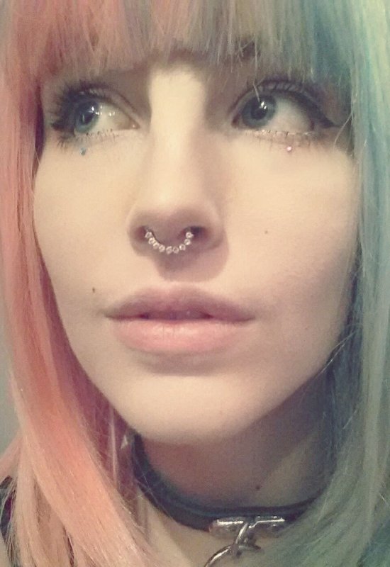 Ekaterina • 23 • Azerbaïdjan