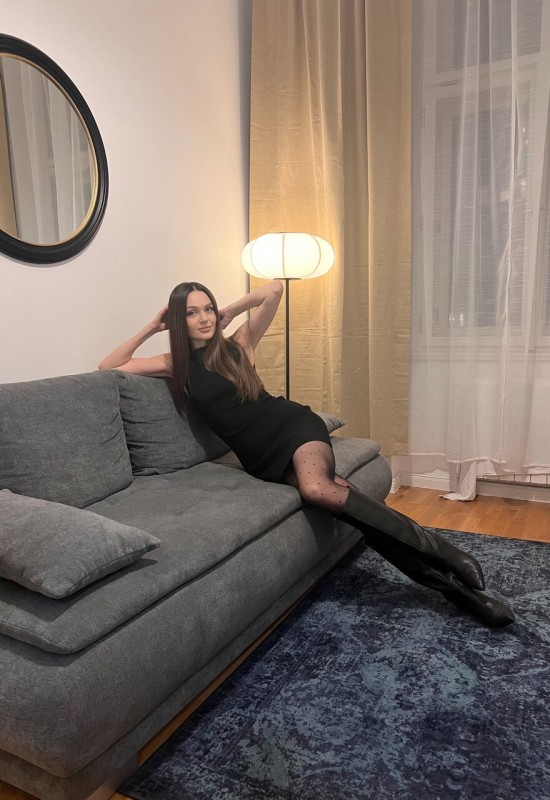 Tatiana • 32 • Ukraine