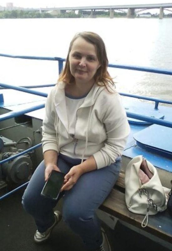 Alina • 42 • Russia