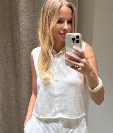 Anna, 40