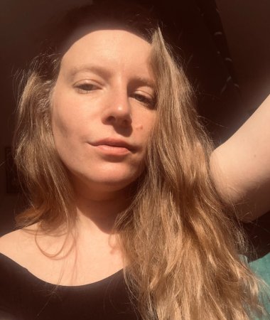 Yelena, 33
