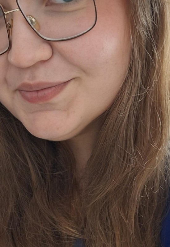 Nastya • 22 • Russia