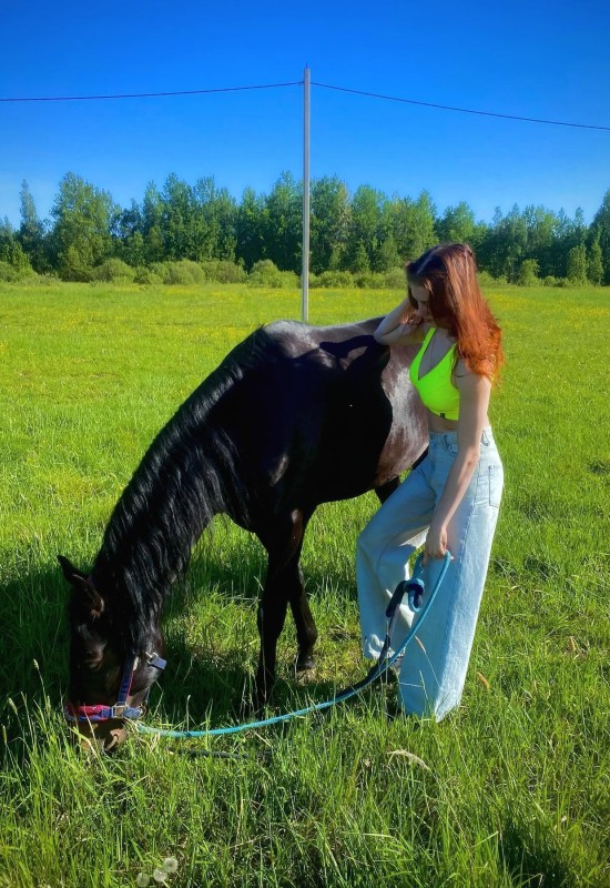 Liza • 22 • Россия