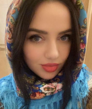 Aida, 33