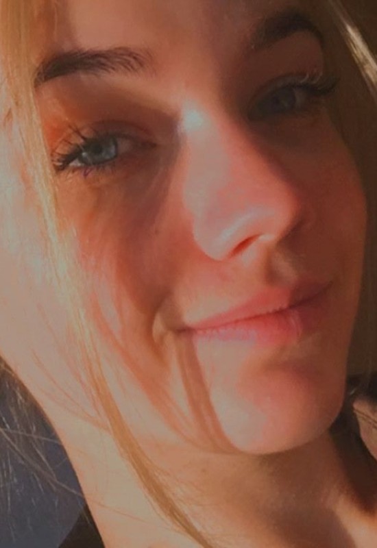 Roksolana • 24 • Ukraine 🇺🇦