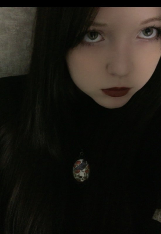 Magareth • 18 • Germany