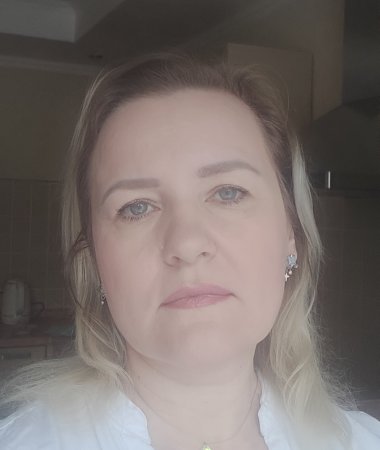 Tatiana, 47