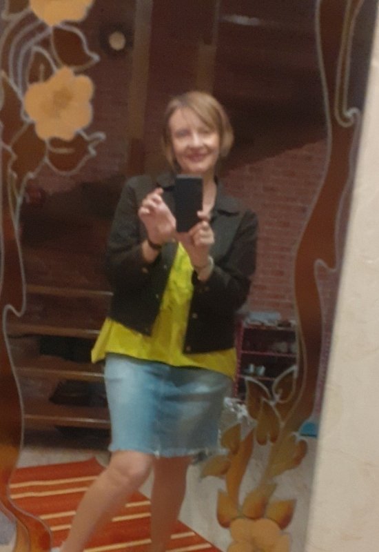 Lidia • 57 • Russie
