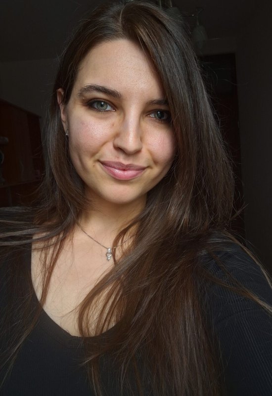 Andreea • 26 • Roumanie